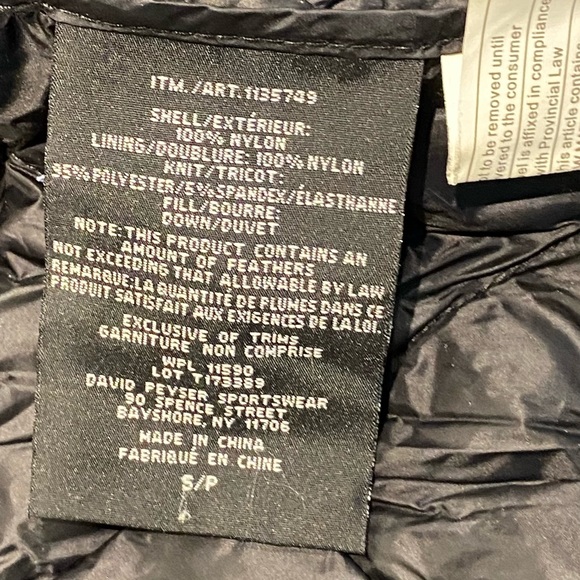 32 degree heat black puffer jackets. Womens size small - Picture 6 of 6